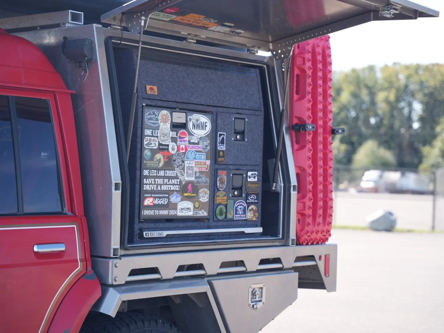 1995-nissan-safari-fire-truck (44)