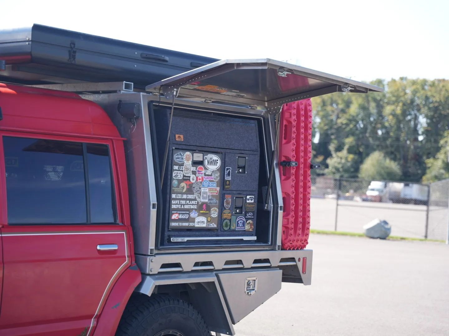 1995-nissan-safari-fire-truck (45)