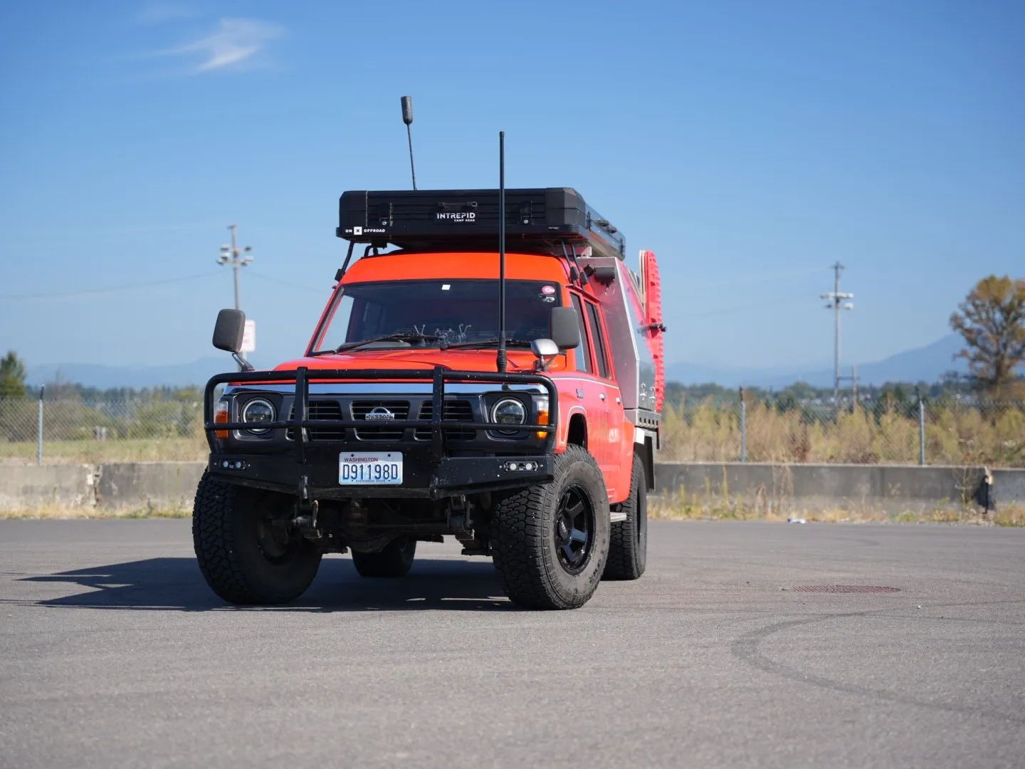 1995-nissan-safari-fire-truck (68)