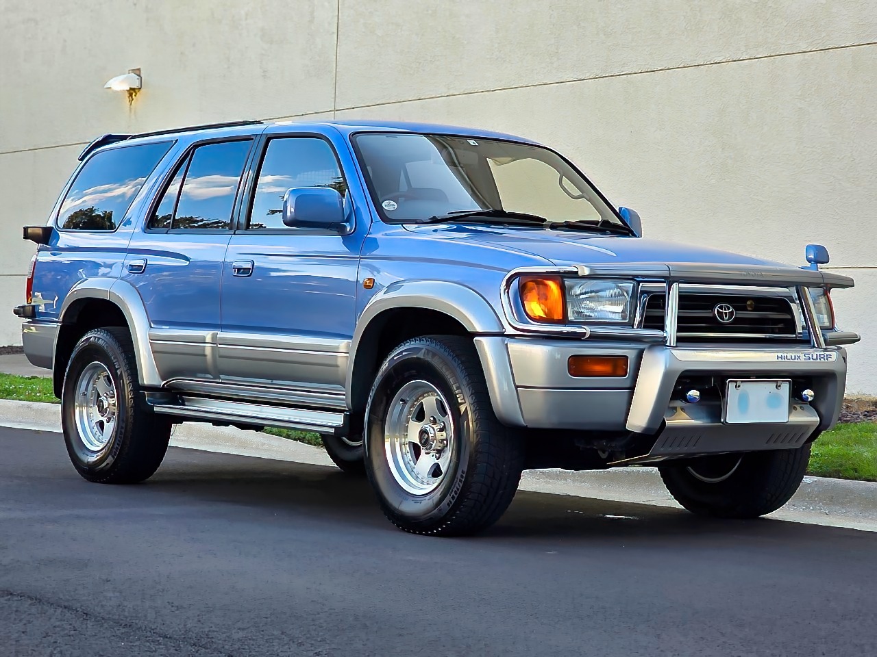 1995-toyota-hilux-surf-ssrg (46)
