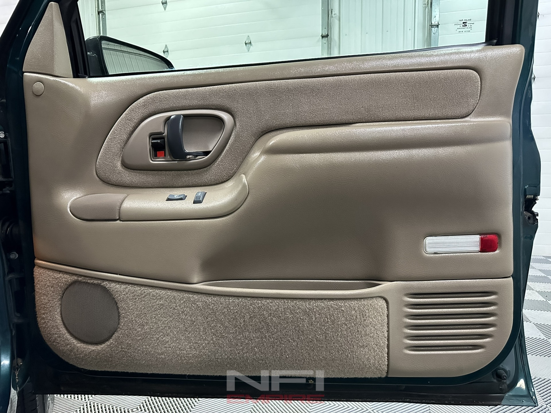 1996-chevrolet-3500-extended-cab-for-sale (16)