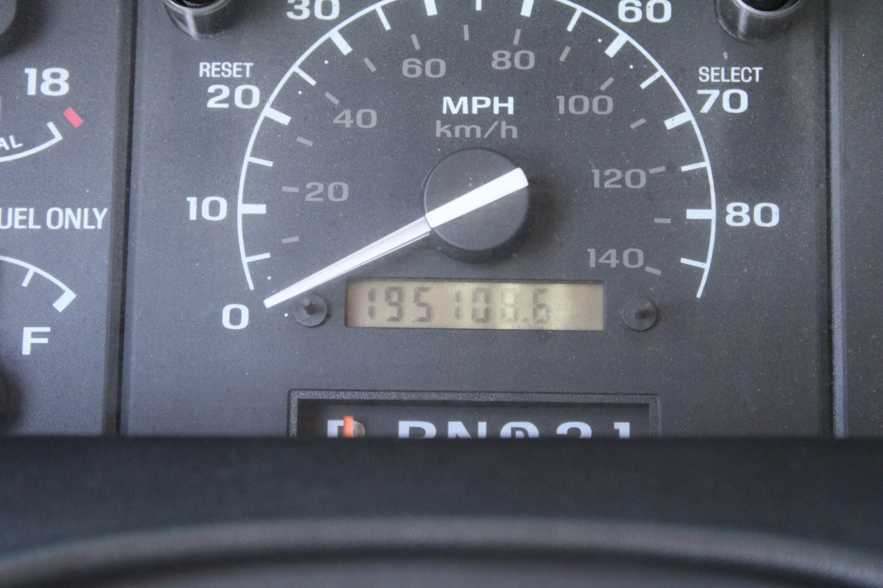 1996-ford-bronco-eddie-bauer-nashville (22)