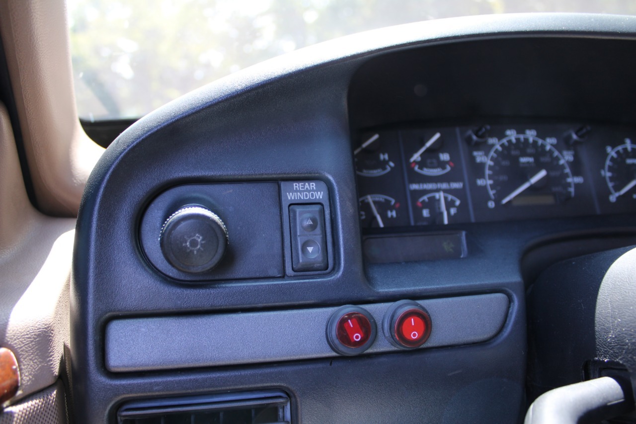 1996-ford-bronco-eddie-bauer-nashville (26)