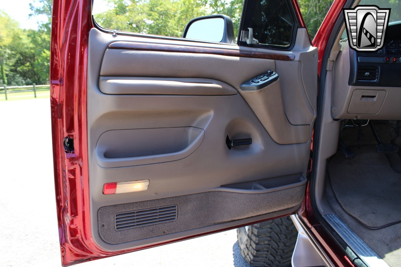 1996-ford-bronco-eddie-bauer-nashville (32)