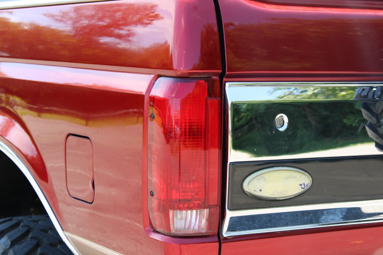 1996-ford-bronco-eddie-bauer-nashville (49)