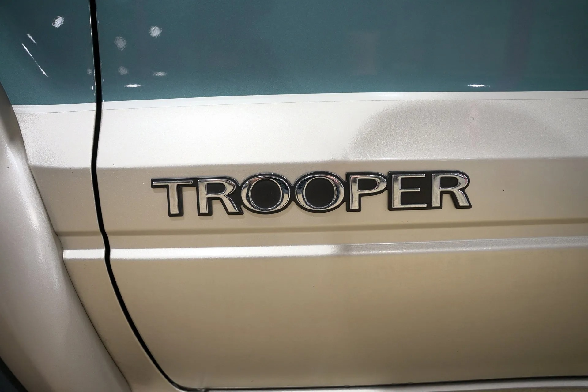 1996-isuzu-trooper-for-sale (126)