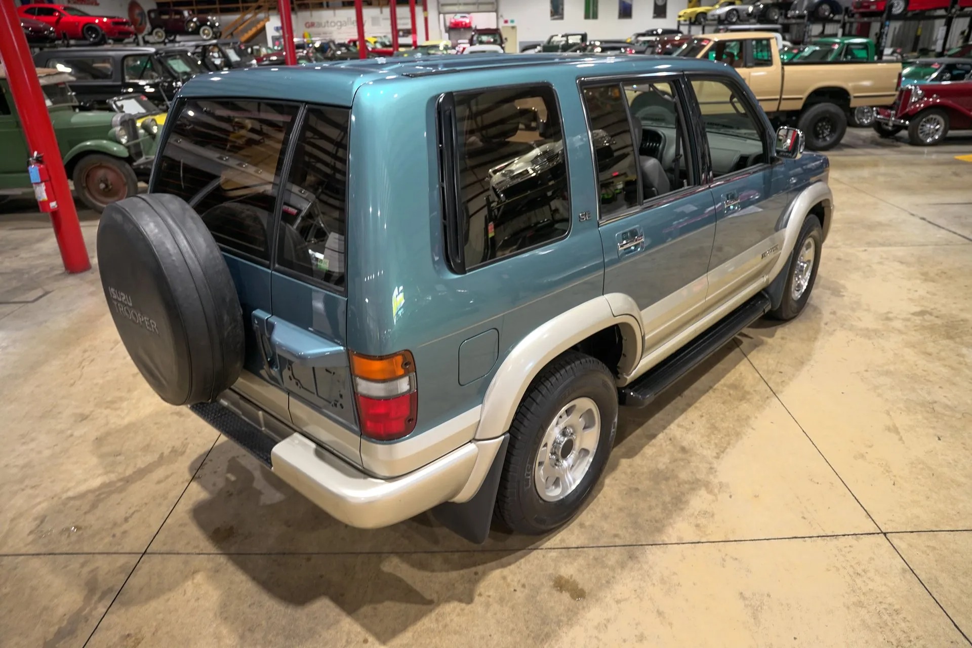 1996-isuzu-trooper-for-sale (127)