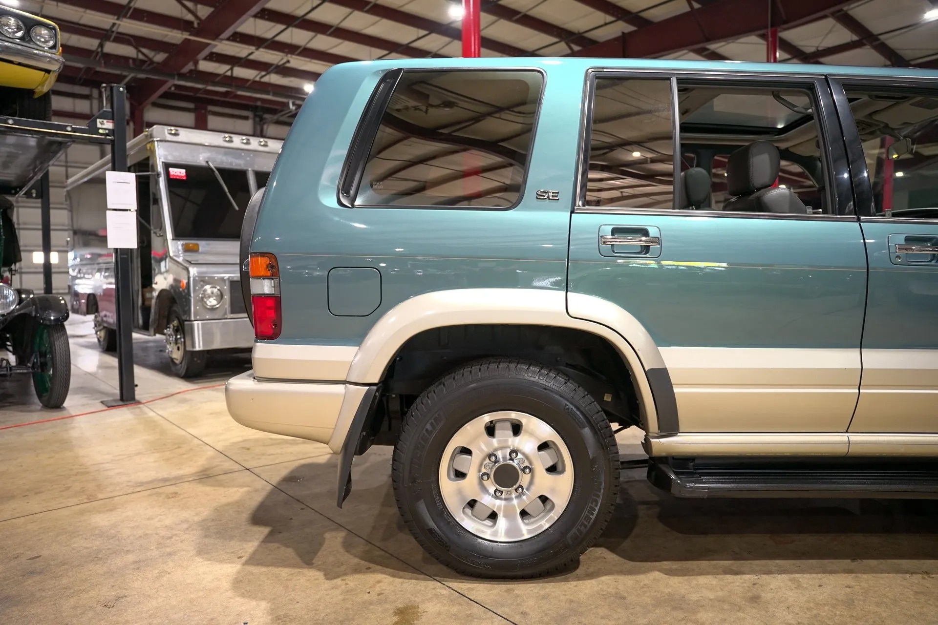 1996-isuzu-trooper-for-sale (136)