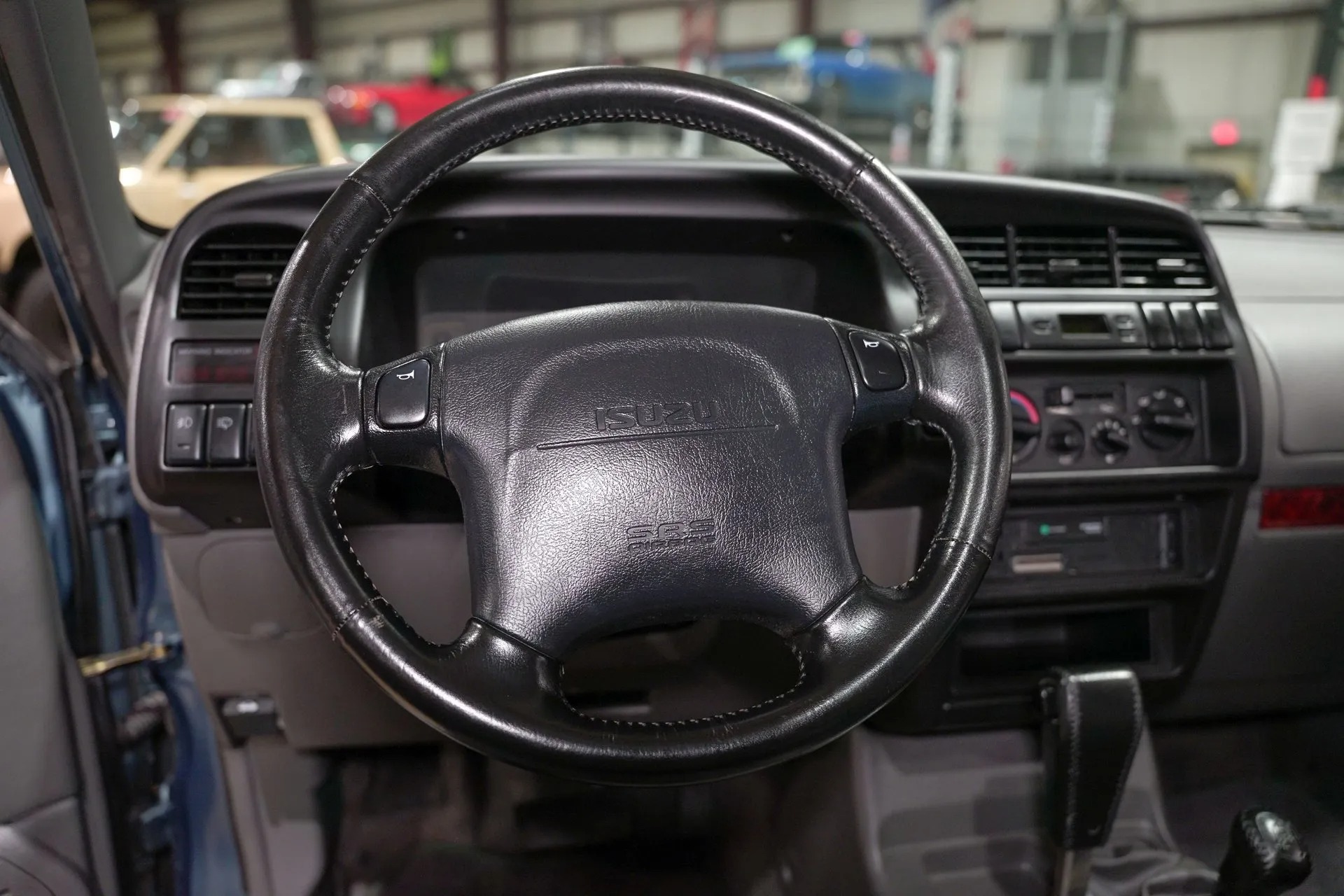 1996-isuzu-trooper-for-sale (57)
