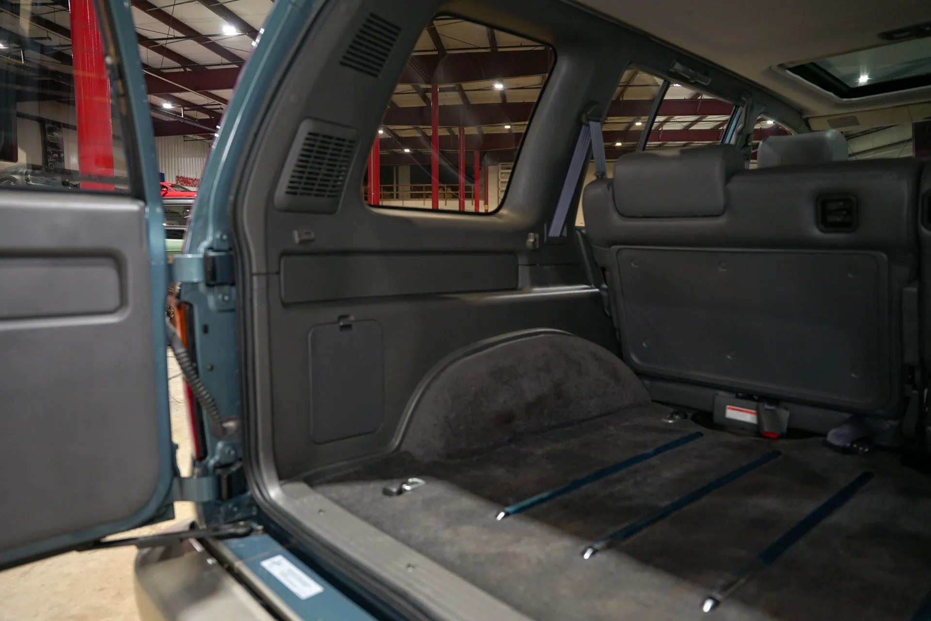 1996-isuzu-trooper-for-sale (65)