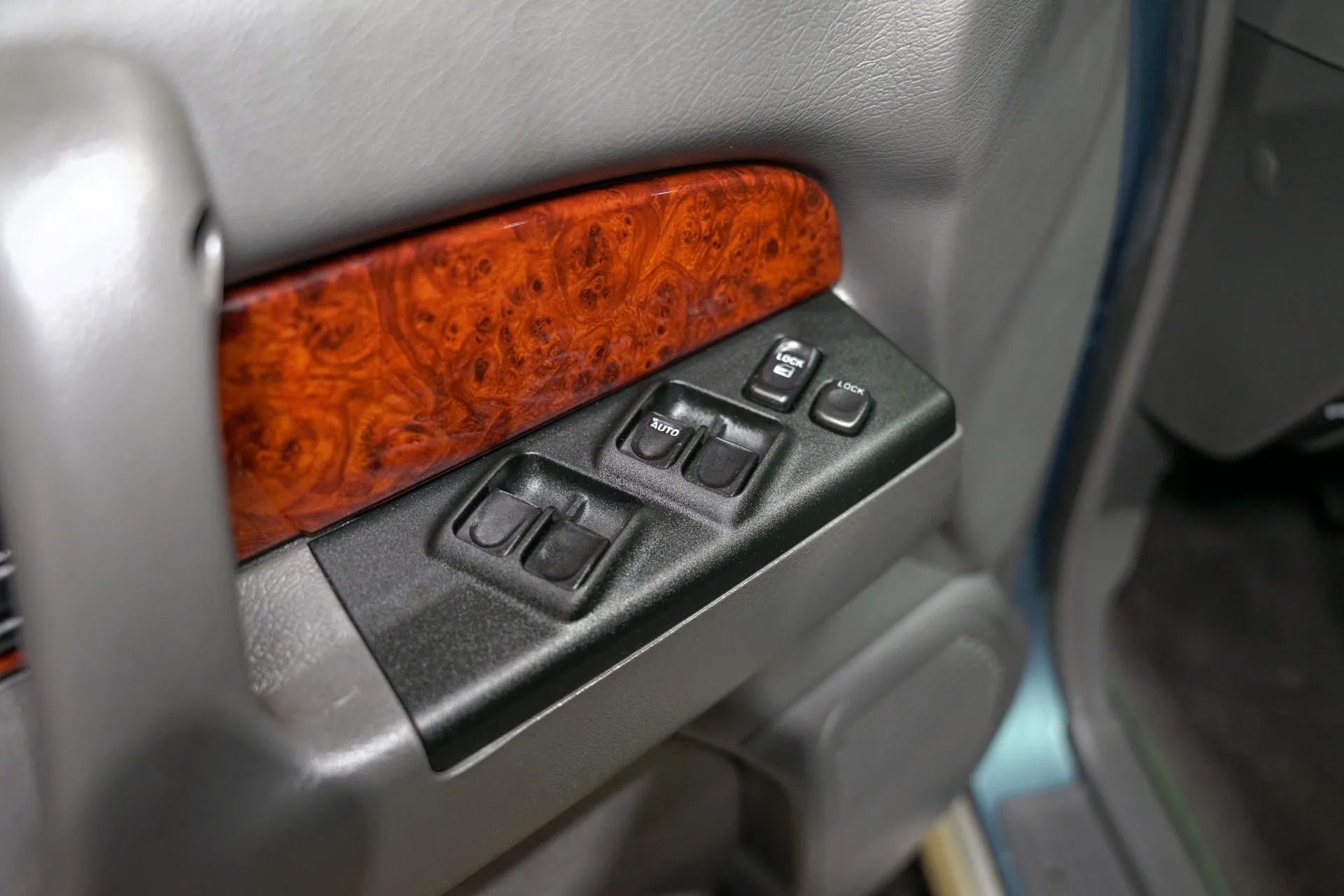 1996-isuzu-trooper-for-sale (85)