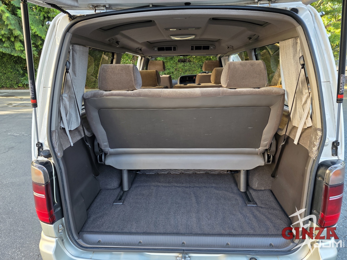 1996-toyota-hiace-super-custom-living-saloon-ex-8B33bVe4