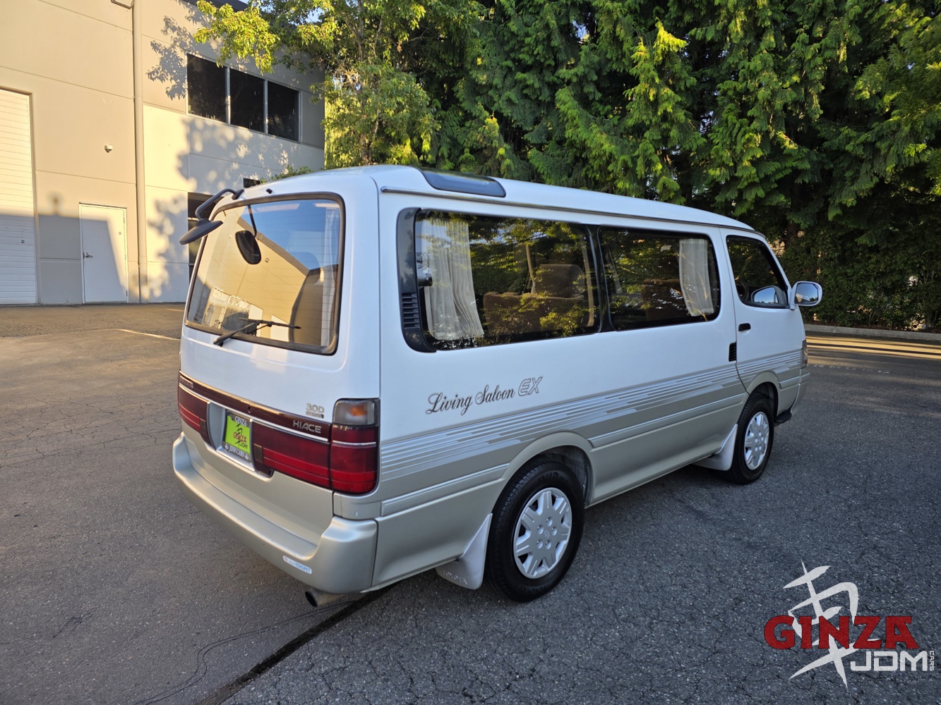1996-toyota-hiace-super-custom-living-saloon-ex-qhh7kn5B