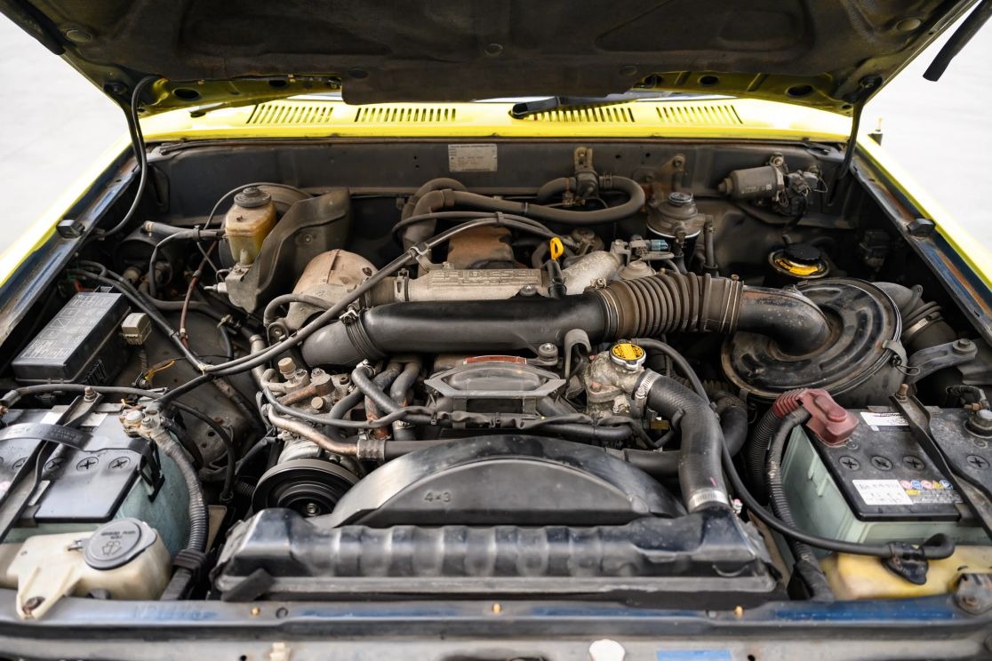 1996-toyota-hilux-ssrx-for-sale (138)