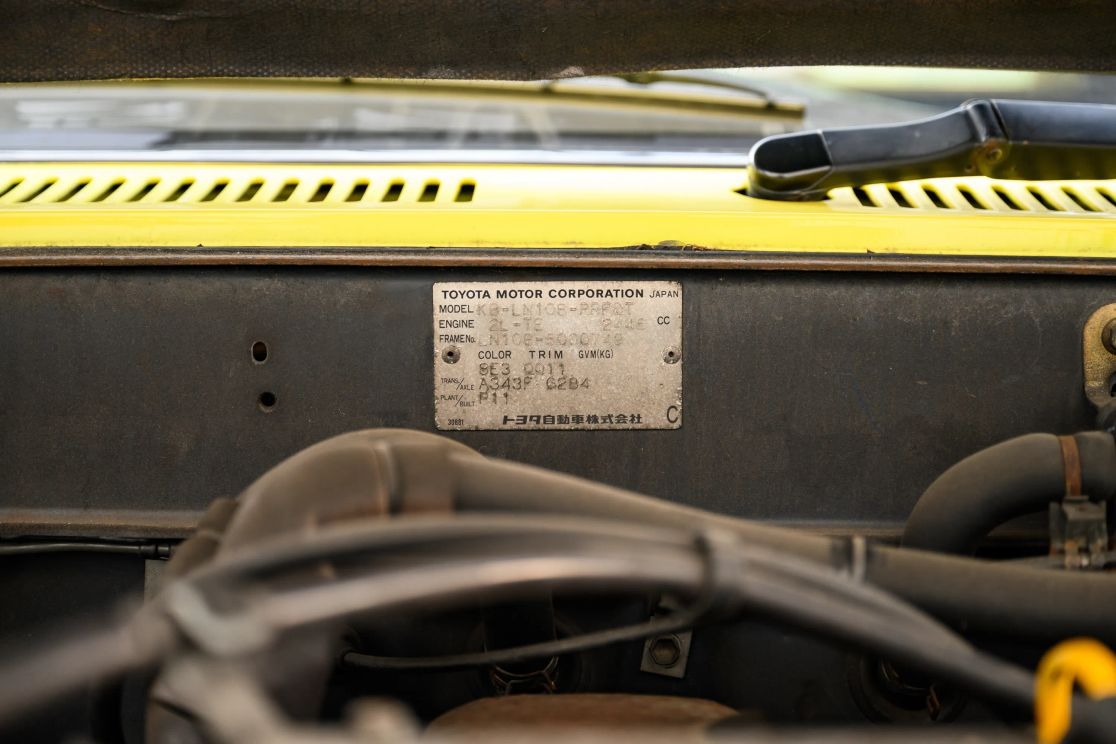 1996-toyota-hilux-ssrx-for-sale (14)