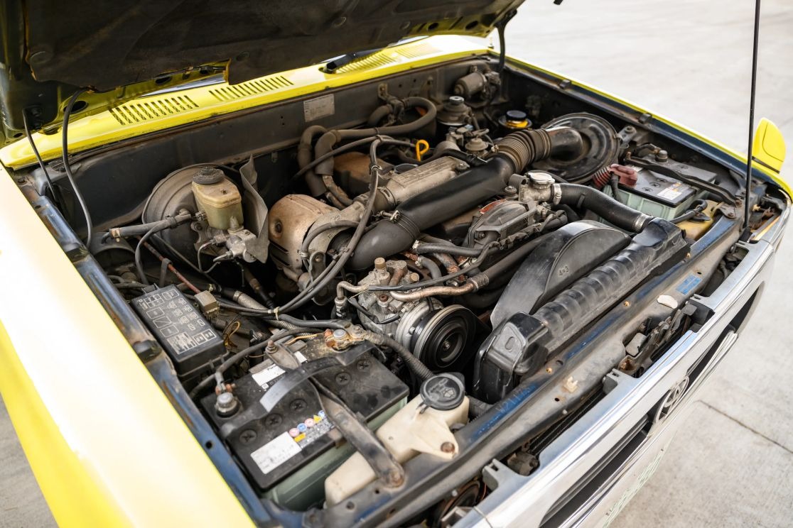 1996-toyota-hilux-ssrx-for-sale (17)