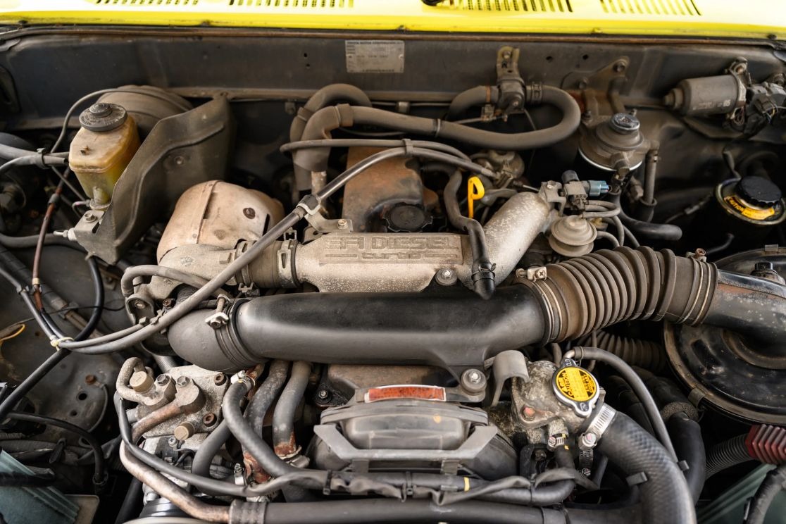 1996-toyota-hilux-ssrx-for-sale (23)