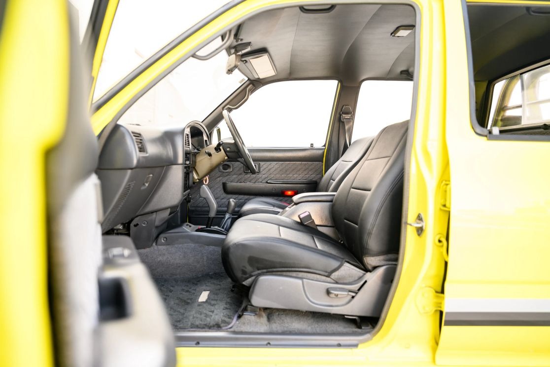 1996-toyota-hilux-ssrx-for-sale (37)