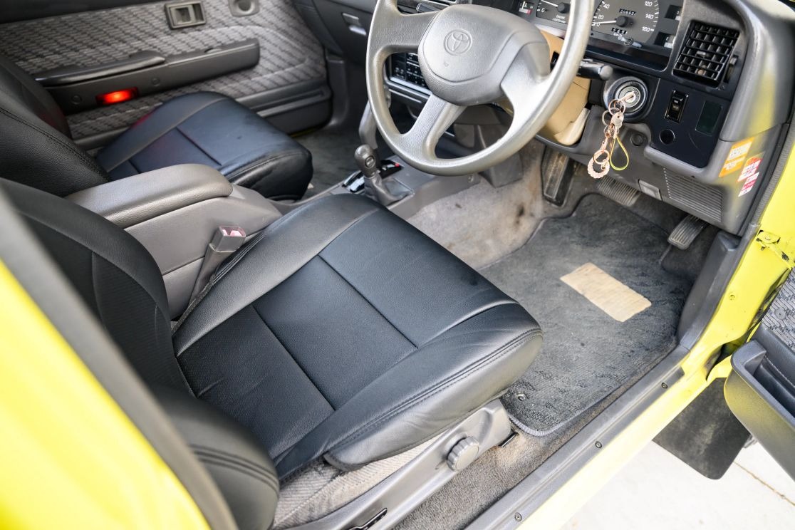 1996-toyota-hilux-ssrx-for-sale (43)