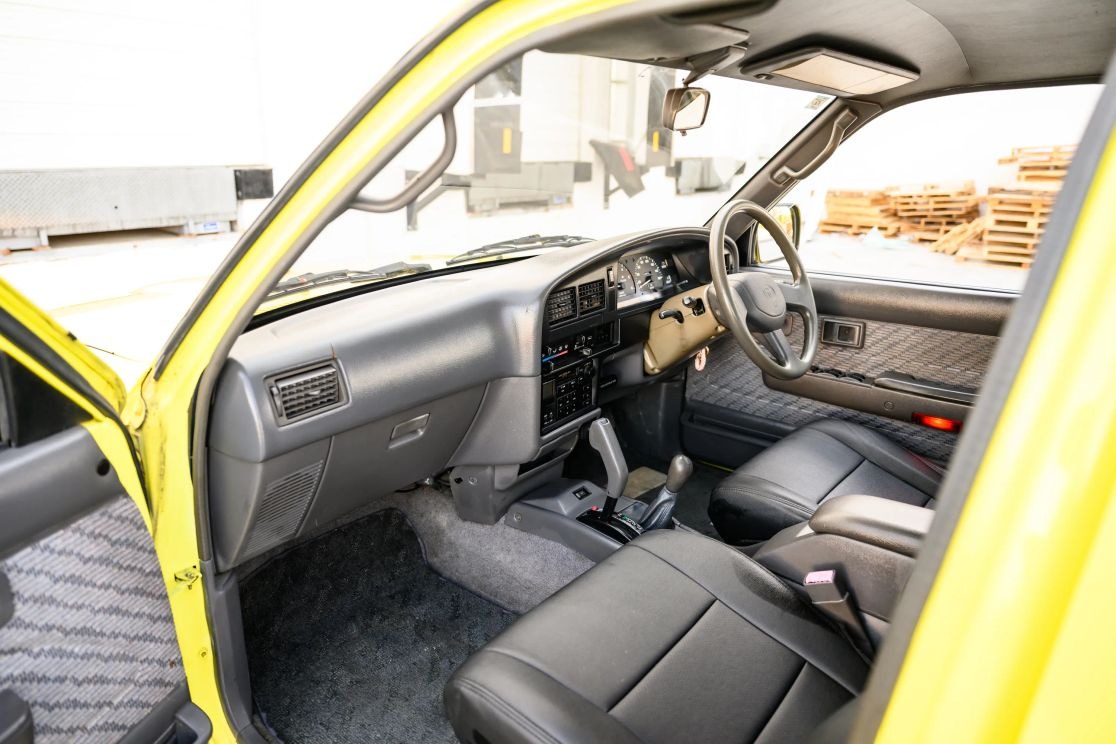 1996-toyota-hilux-ssrx-for-sale (44)