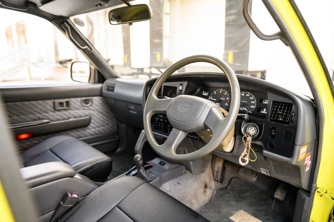 1996-toyota-hilux-ssrx-for-sale (55)