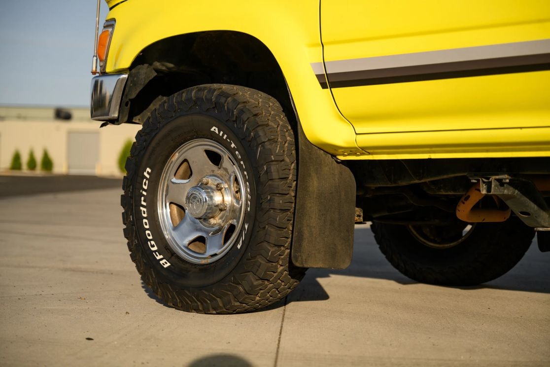 1996-toyota-hilux-ssrx-for-sale (57)
