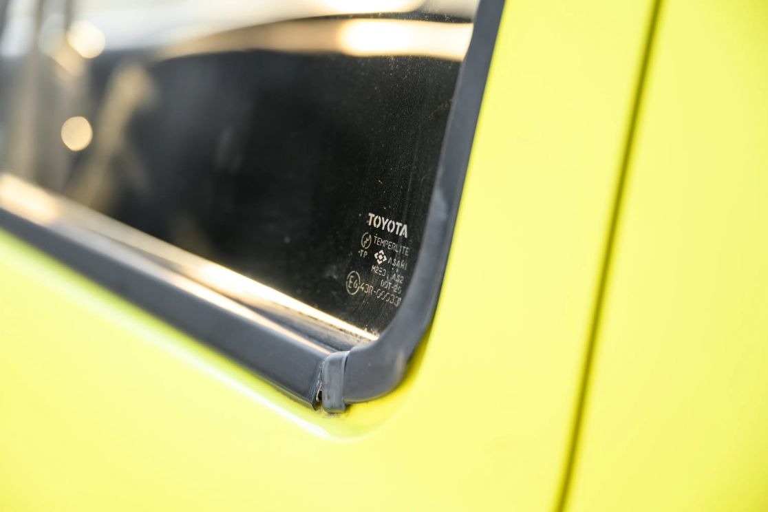 1996-toyota-hilux-ssrx-for-sale (64)