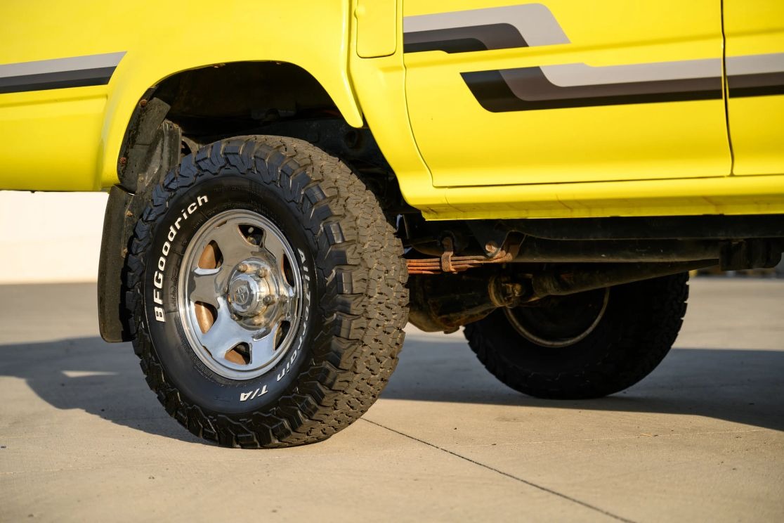 1996-toyota-hilux-ssrx-for-sale (74)