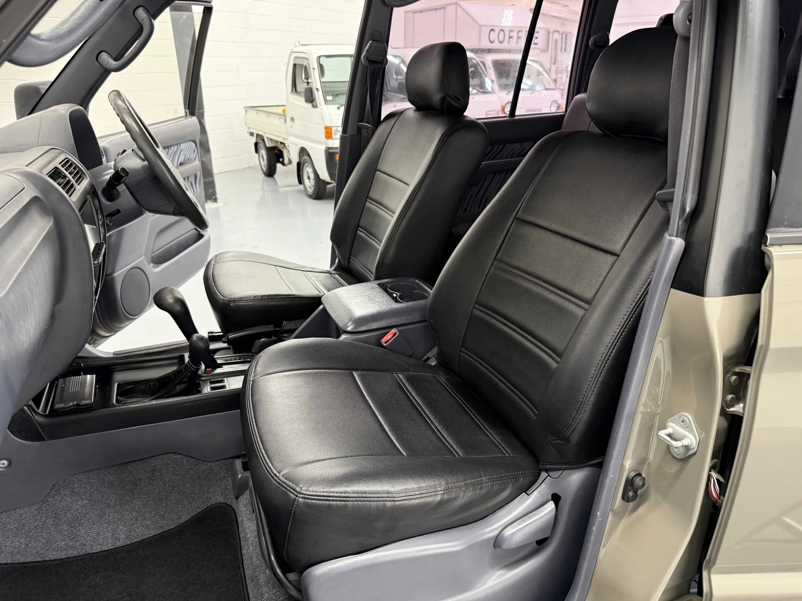 1996-toyota-land-cruiser-prado-for-sale-11