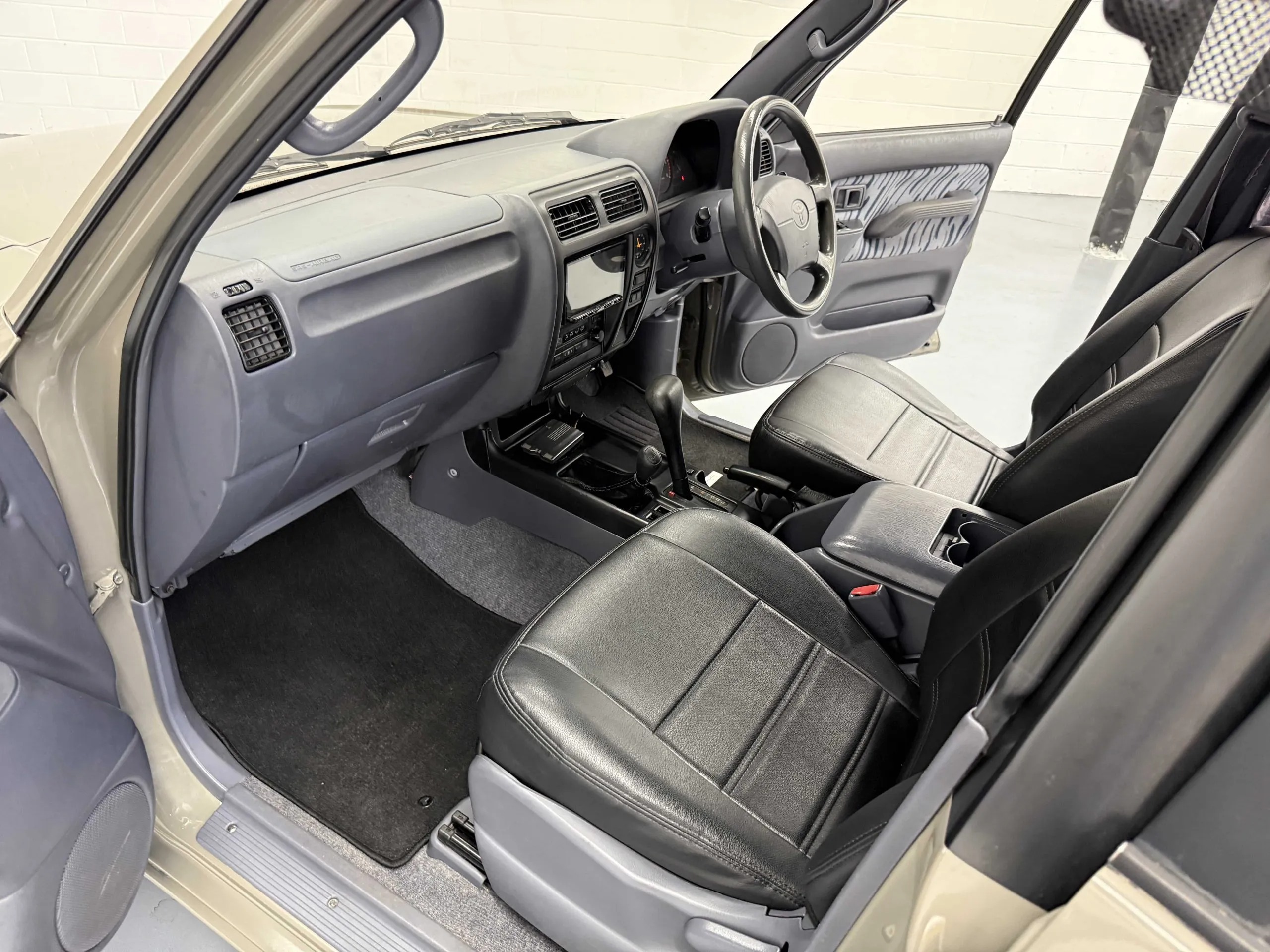 1996-toyota-land-cruiser-prado-for-sale-12