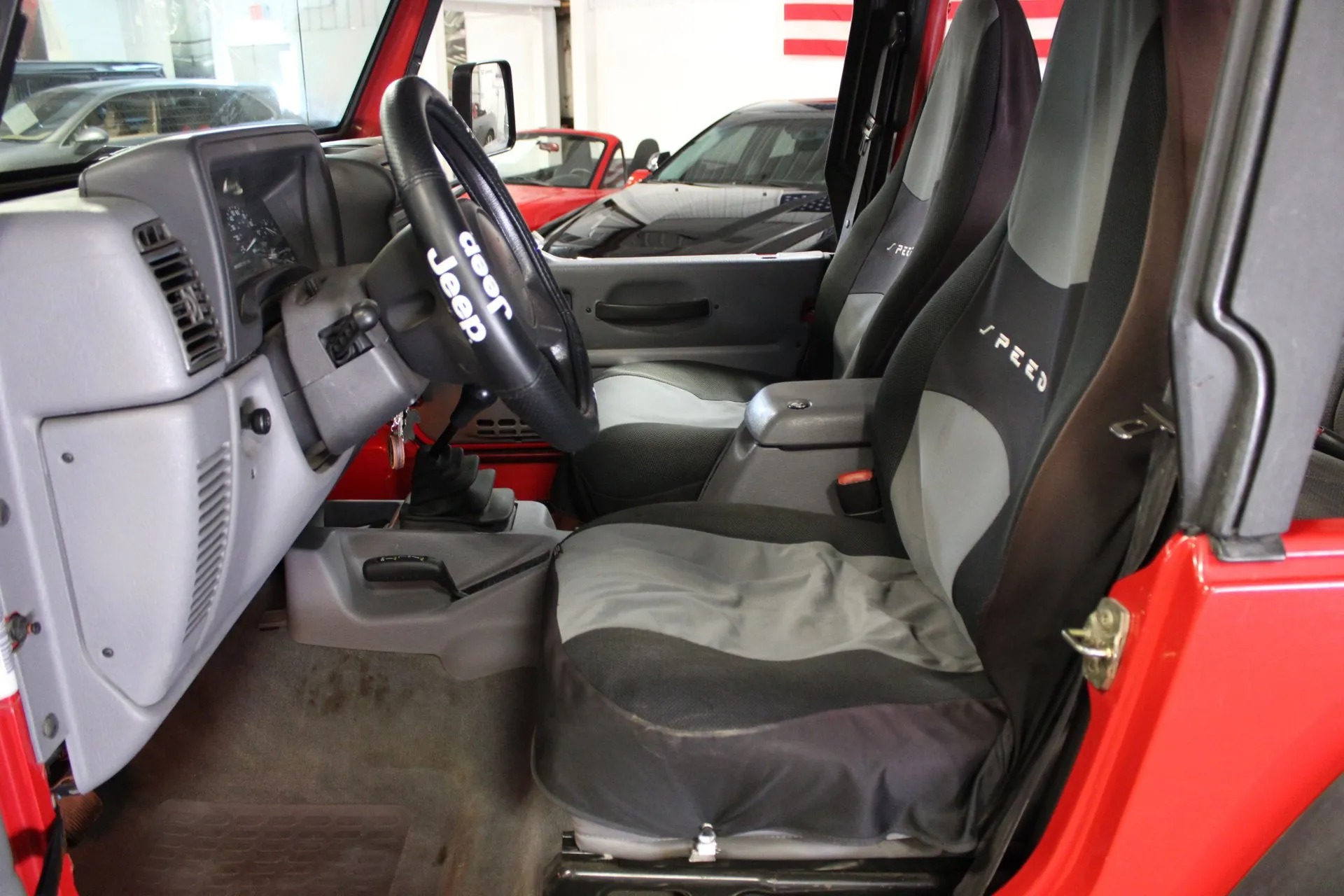 1997-jeep-wrangler-se-for-sale (23)
