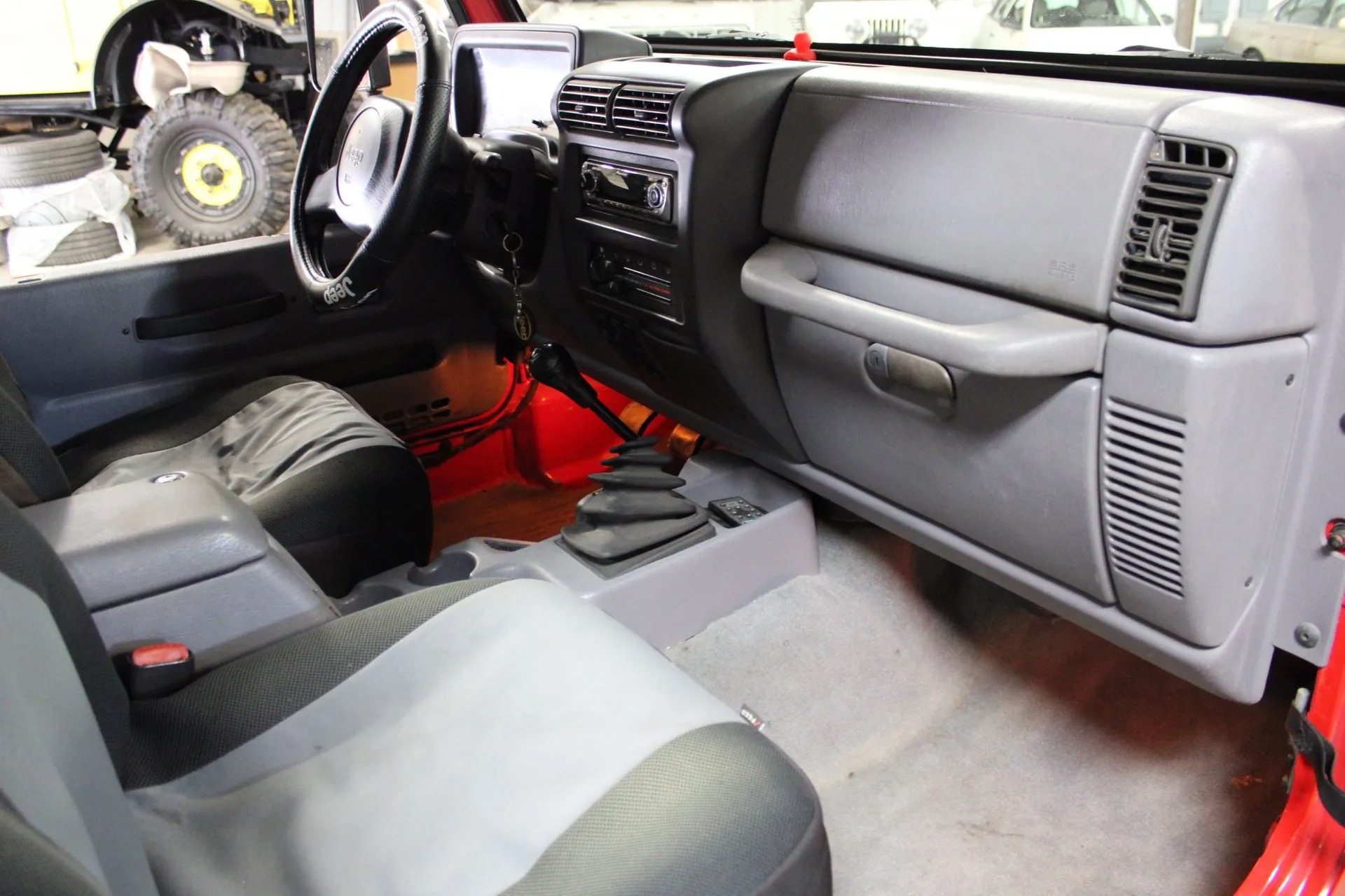 1997-jeep-wrangler-se-for-sale (30)