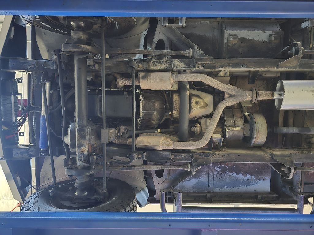 1997-land-rover-defender-90-suv-texas (1)