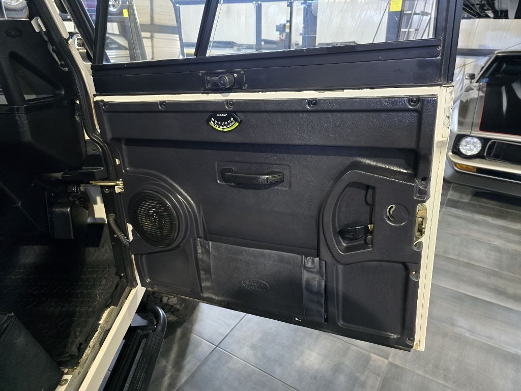 1997-land-rover-defender-90-suv-texas (13)