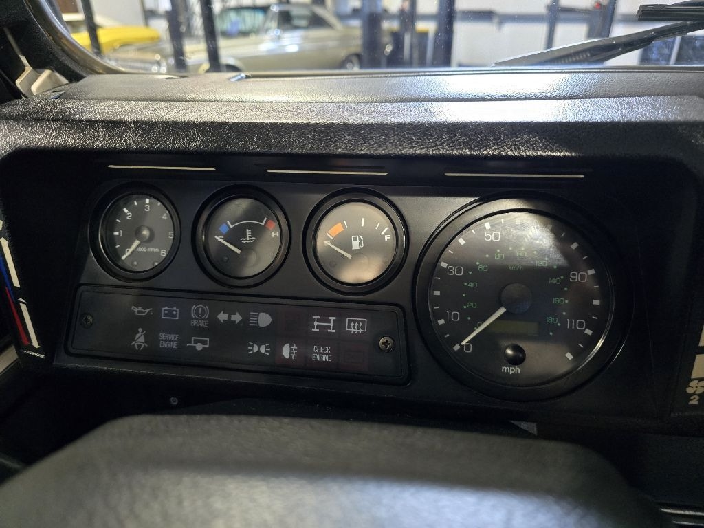 1997-land-rover-defender-90-suv-texas (26)