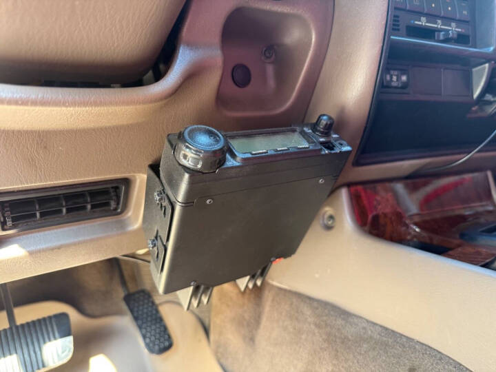 1997-lexus-lx-252520450-base (55)