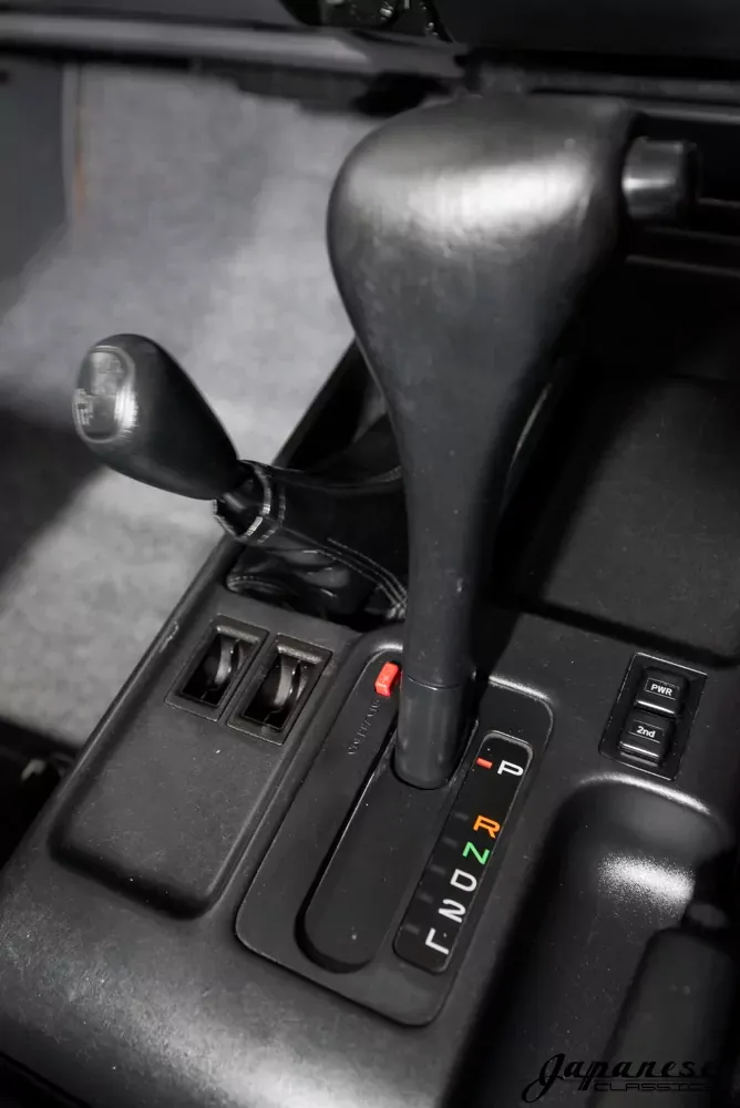 1997-toyota-land-cruiser-j95 (17)