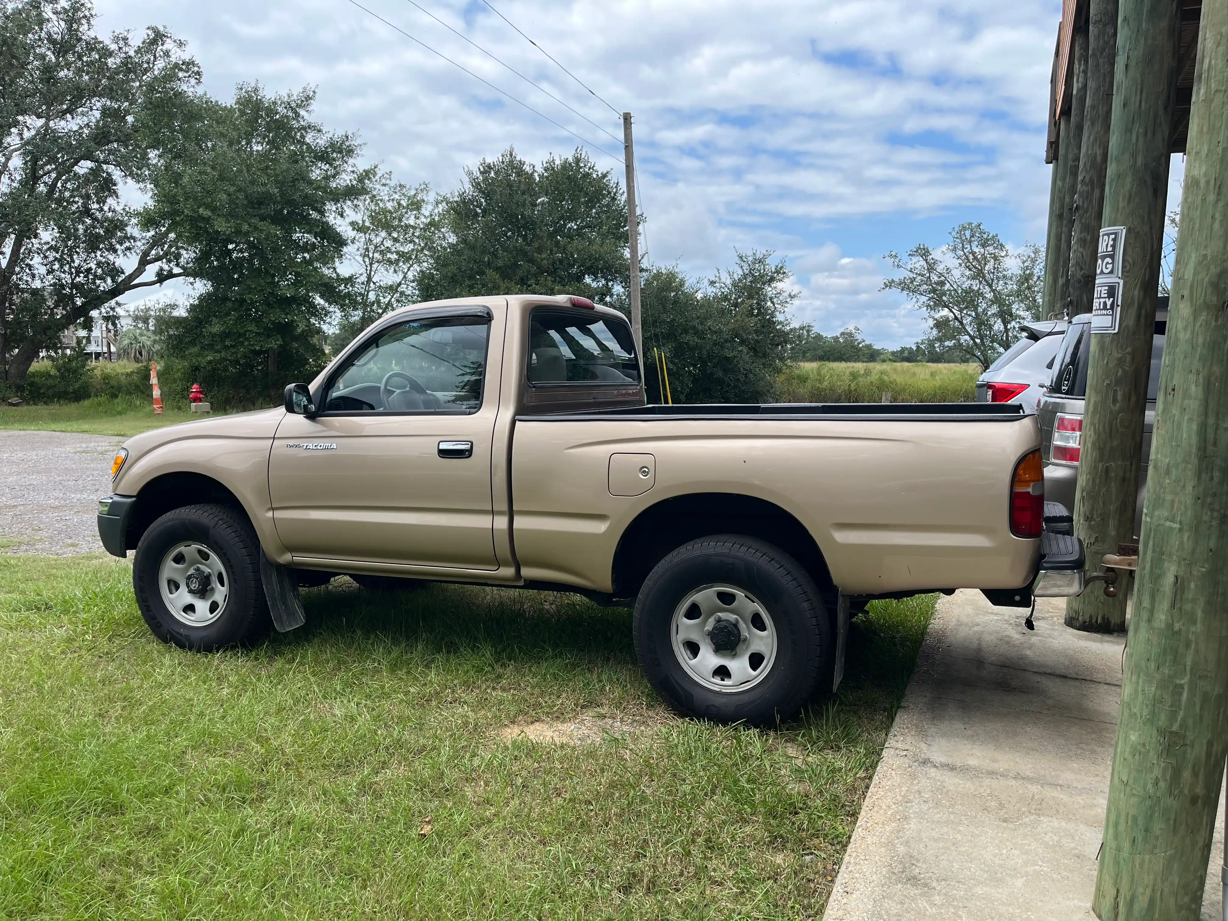 1998-Toyota-Tacoma-4WD-for-sale-02