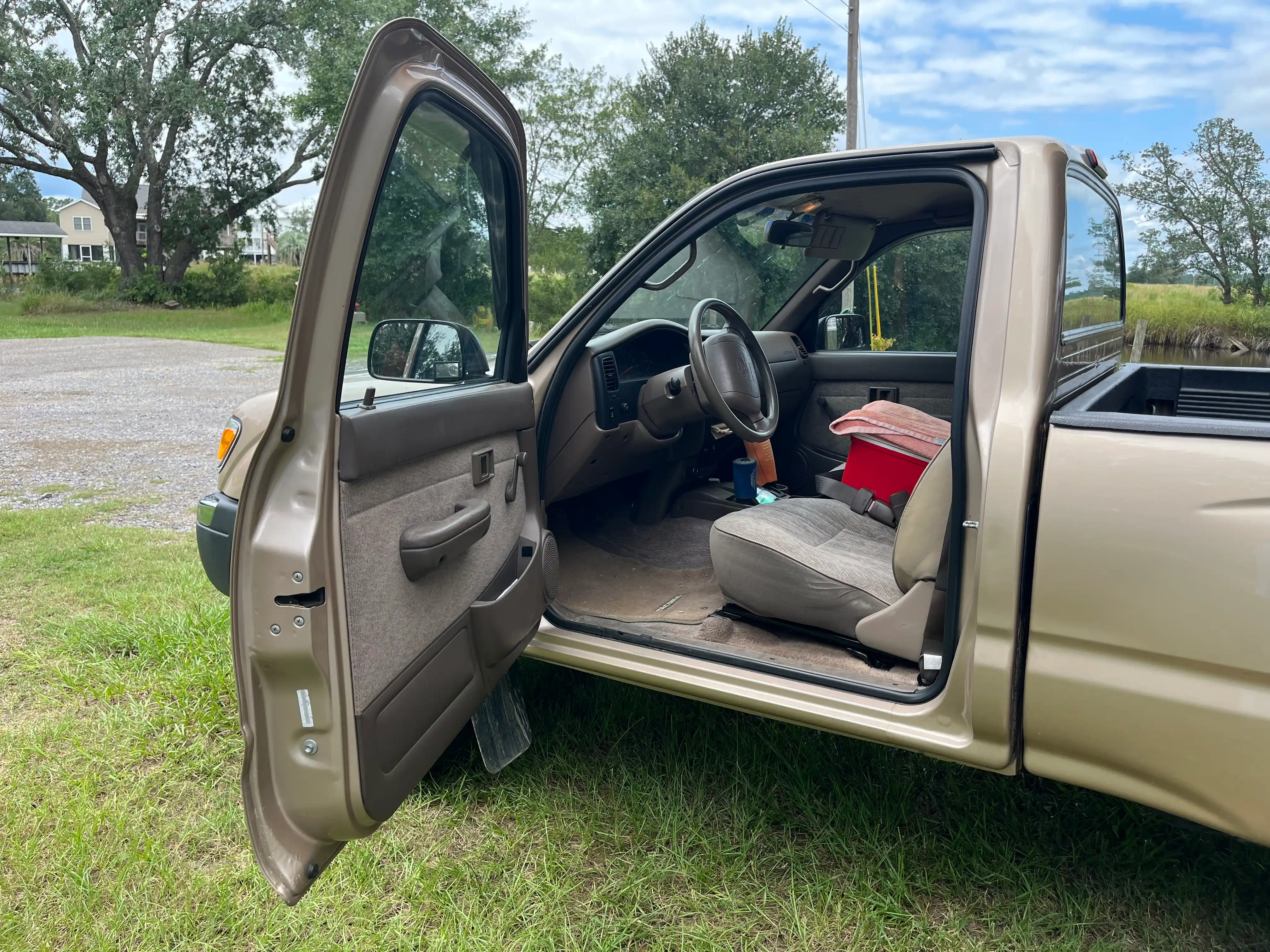 1998-Toyota-Tacoma-4WD-for-sale-07