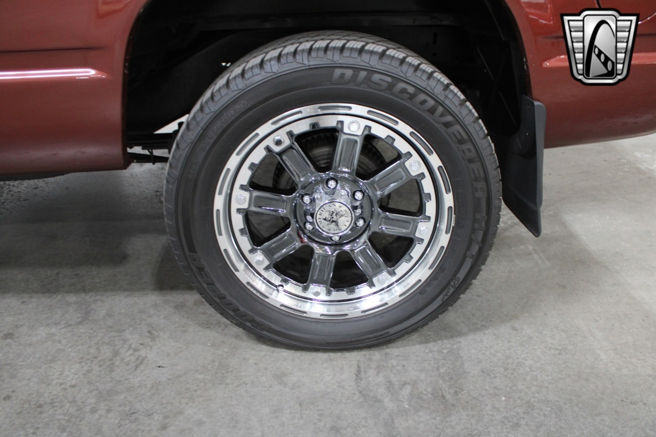 1998-chevrolet-tahoe (18)
