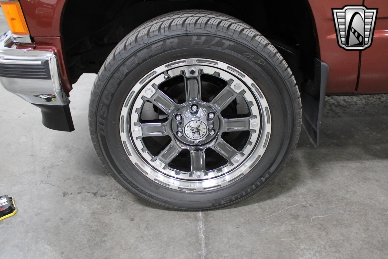 1998-chevrolet-tahoe (19)