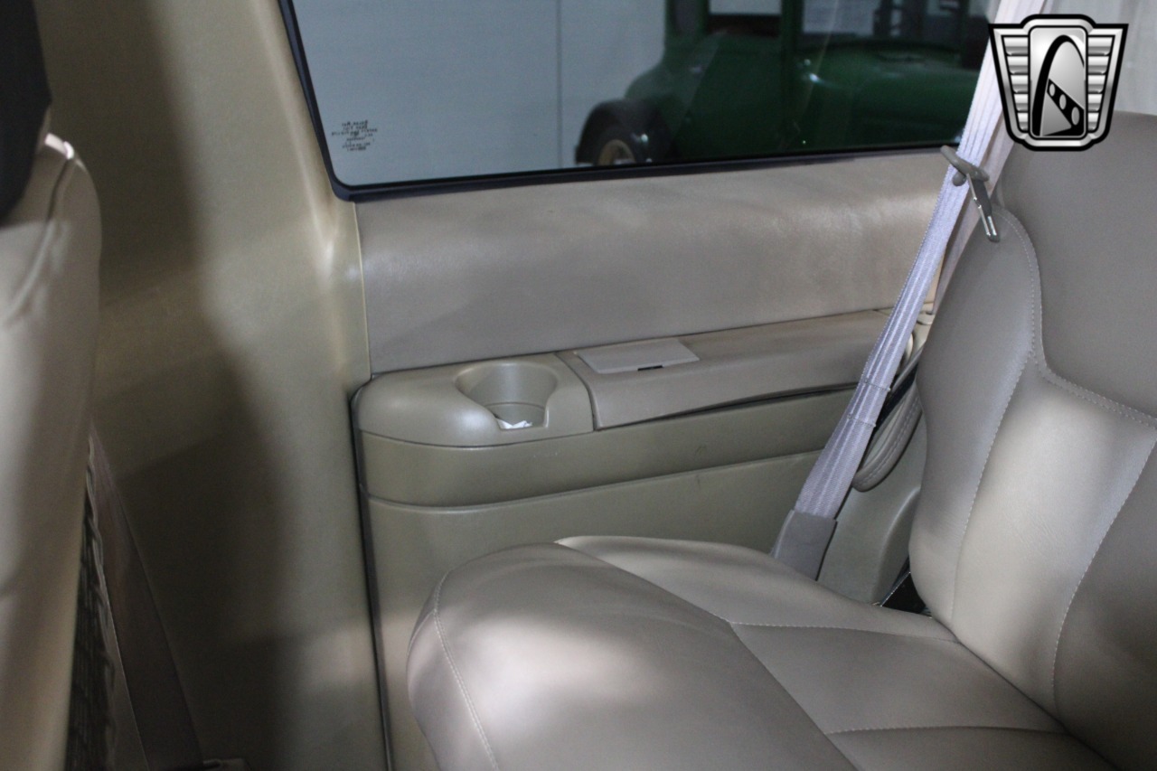 1998-chevrolet-tahoe (32)