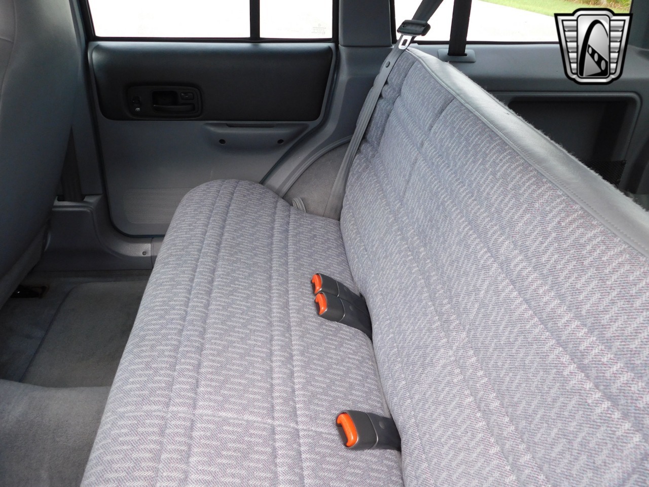 1998-jeep-cherokee-for-sale-tampa (42)
