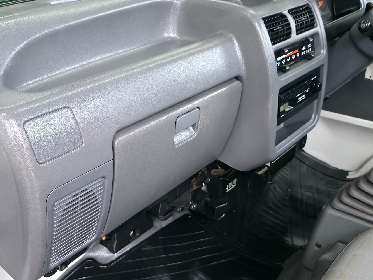 1998-subaru-sambar-4x4 (7)