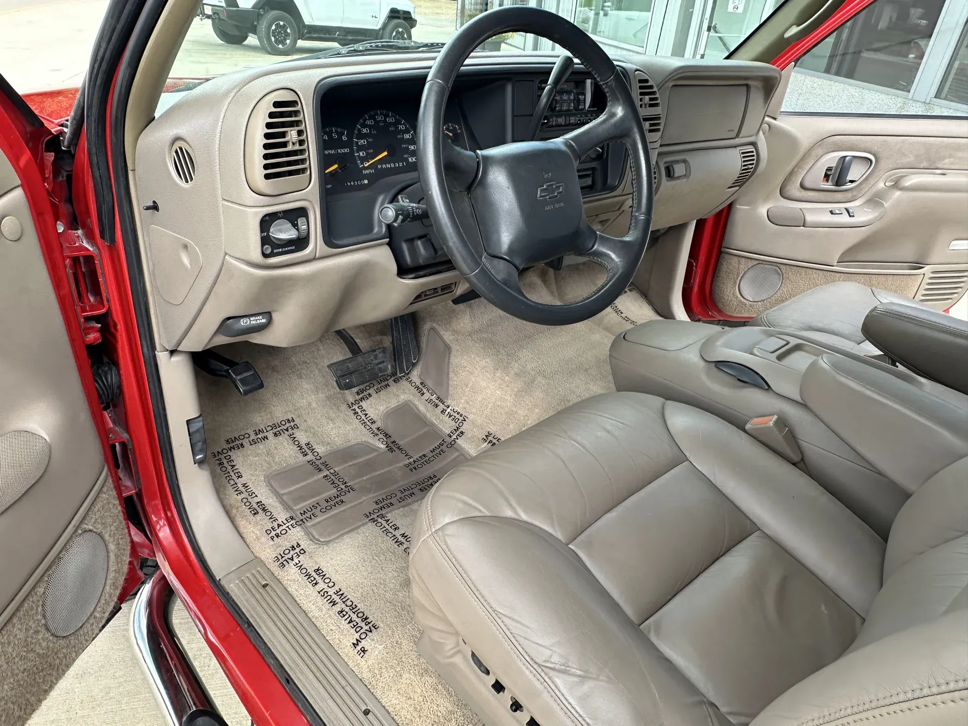 1999-chevrolet-tahoe-lt-for-sale-roanoke-il-29