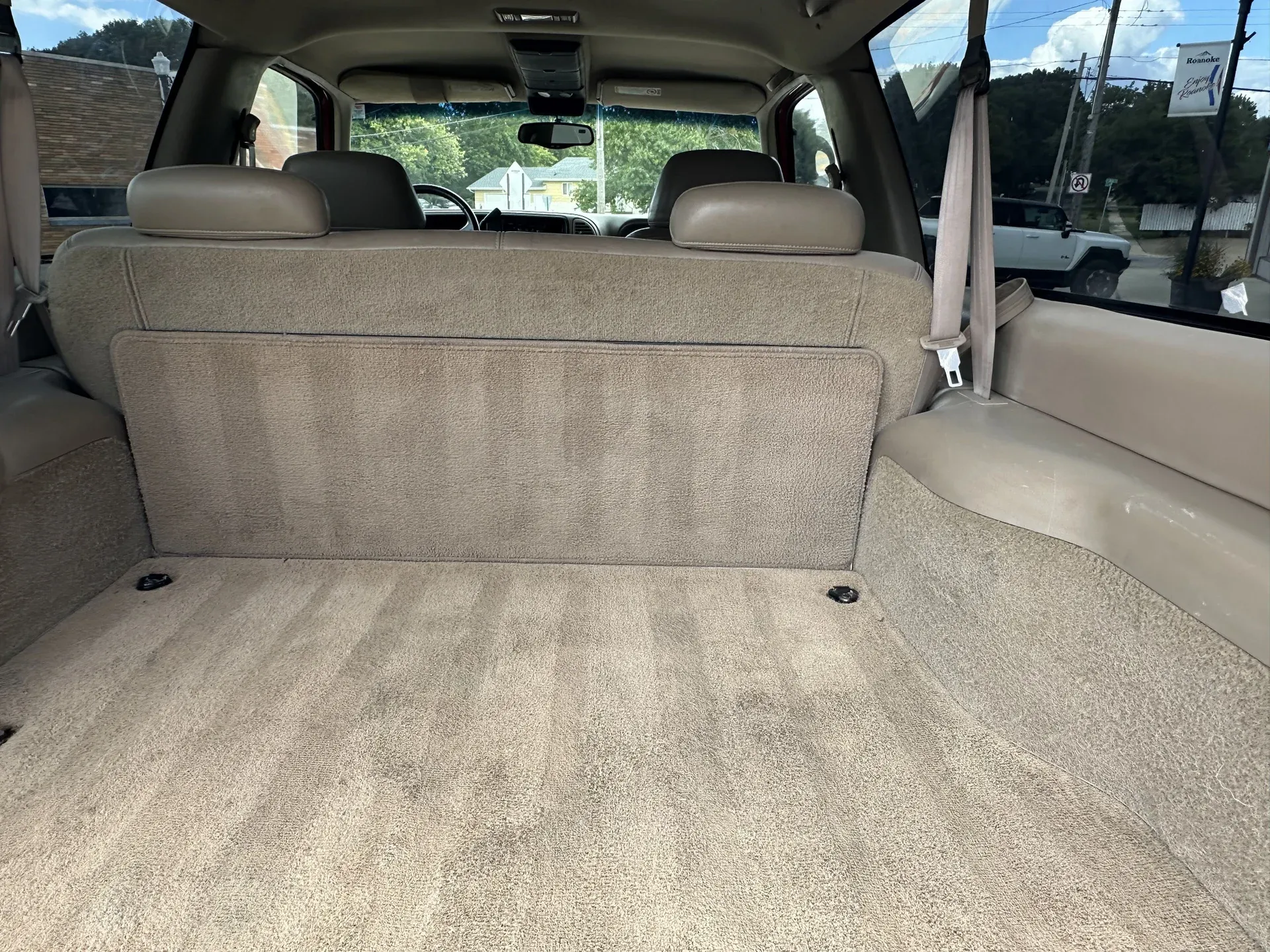 1999-chevrolet-tahoe-lt-for-sale-roanoke-il-37