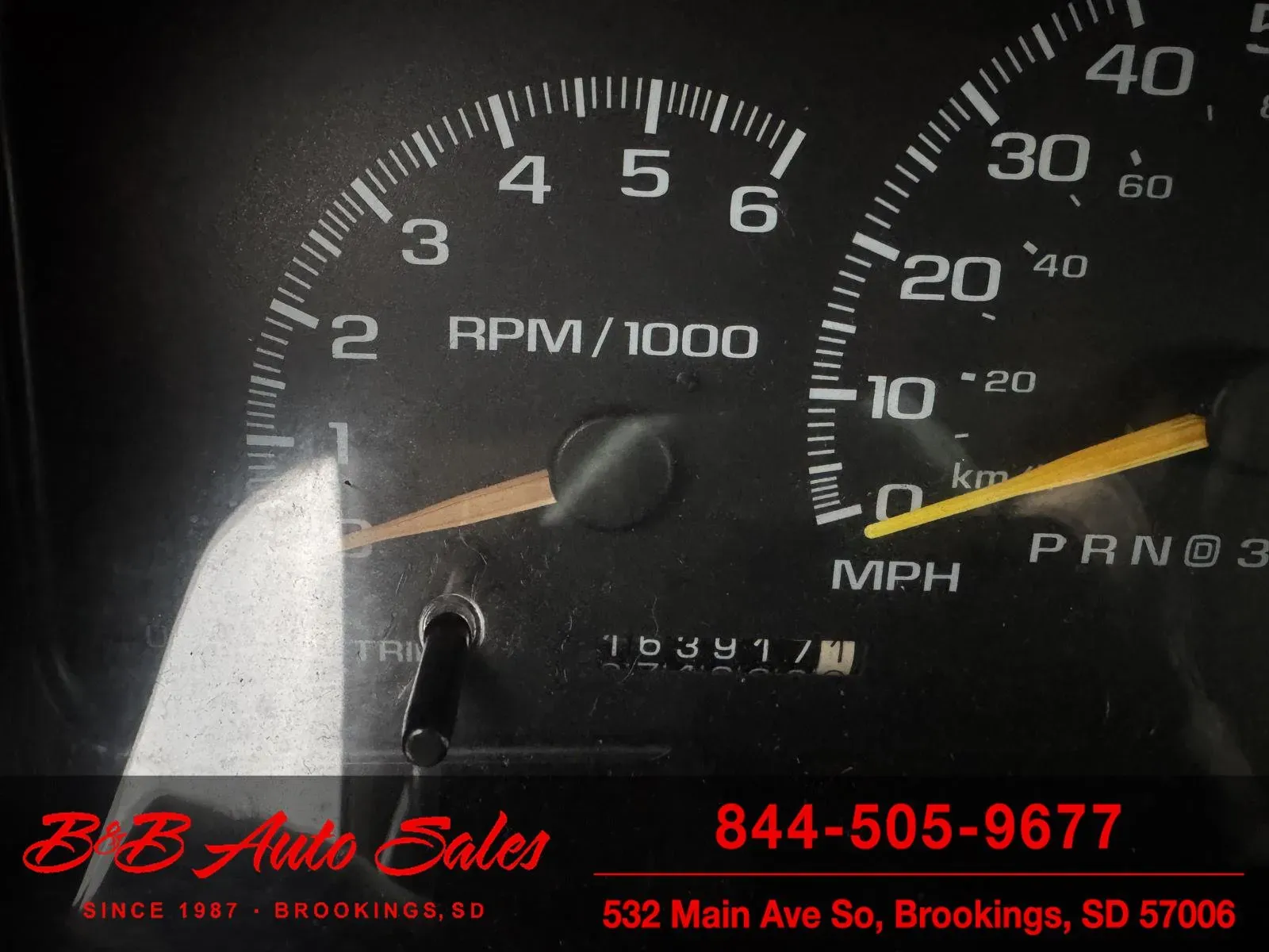 1999-gmc-suburban-for-sale-brookings-sd-36