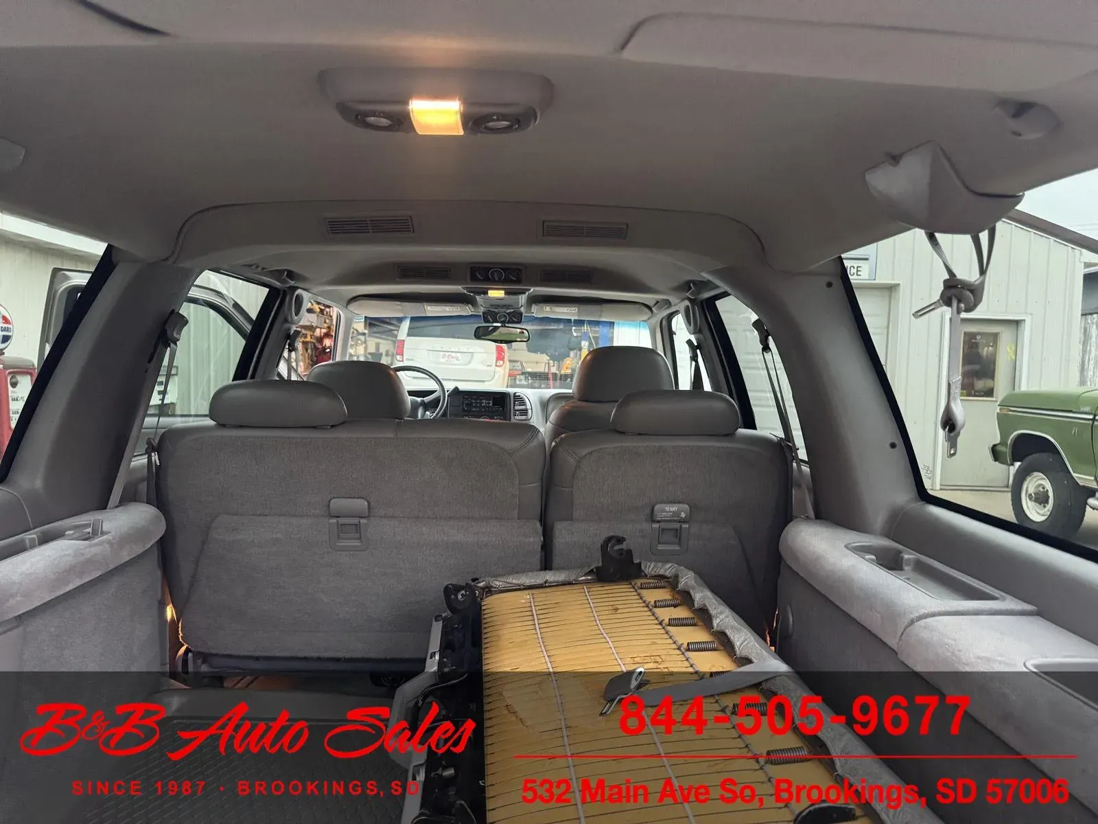 1999-gmc-suburban-for-sale-brookings-sd-40