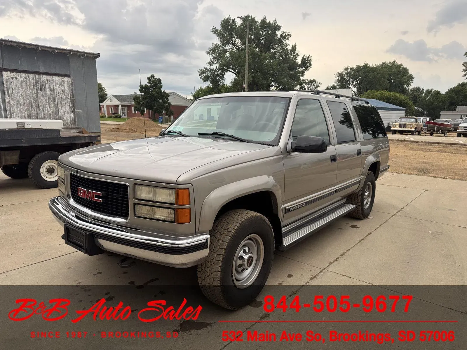 1999-gmc-suburban-for-sale-brookings-sd-62