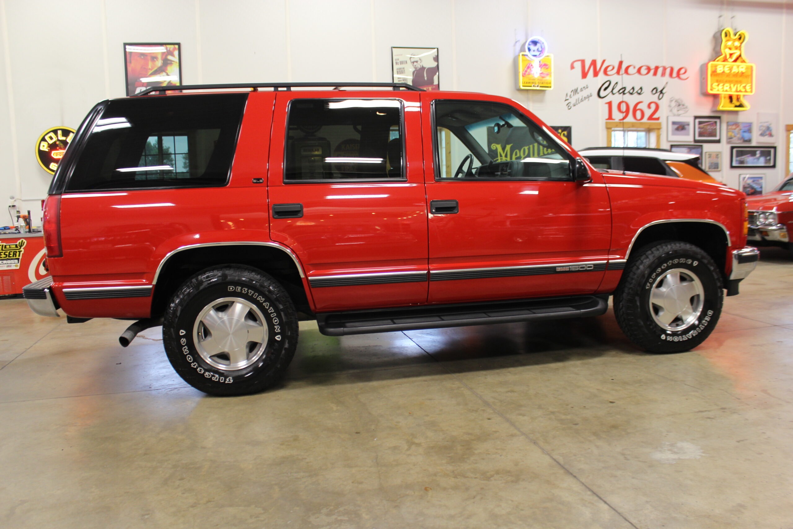 1999-gmc-yukon-4x4-1-owner-66000-original-miles-for-sale-merrill-ia-41
